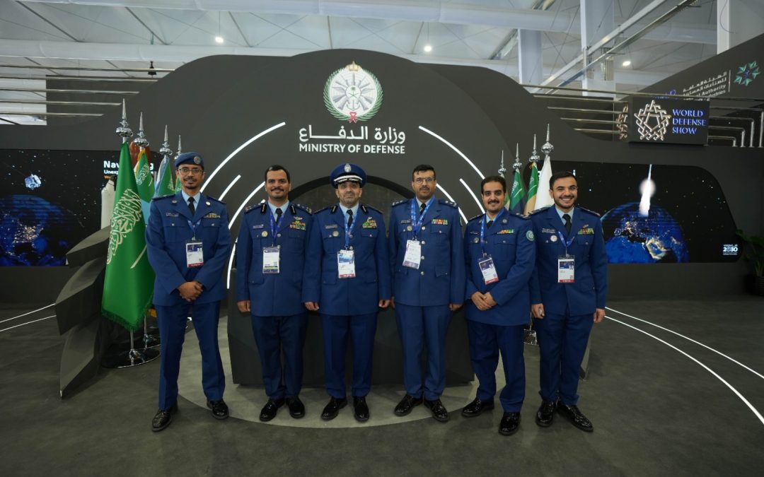 أطلعت زوار المعرض على أهمية تقنيات الفضاء ودورها في تطوير صناعة الدفاع والأمن