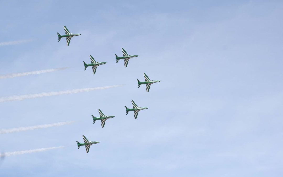 خلال ثالث أيام انعقاده في العاصمة الرياض معرض الدفاع العالمي يقدم عروضاً جوية وأرضية متنوعة ويطلع الزوار على التقنيات والابتكارات الواعدة