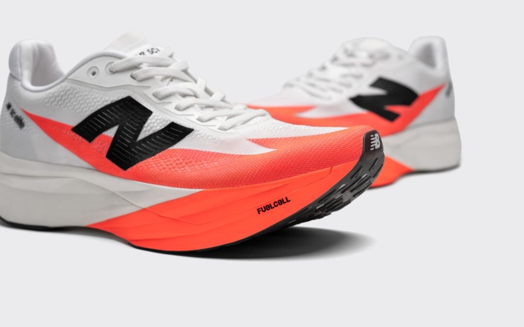 تأجيل التحضيرات للماراثون قد يكون خطوة ذكية، فاليوم تكشف New Balance عن أسرع حذاء لها حتى الآن في المملكة العربية السعودية FuelCell SuperComp Elite v5.