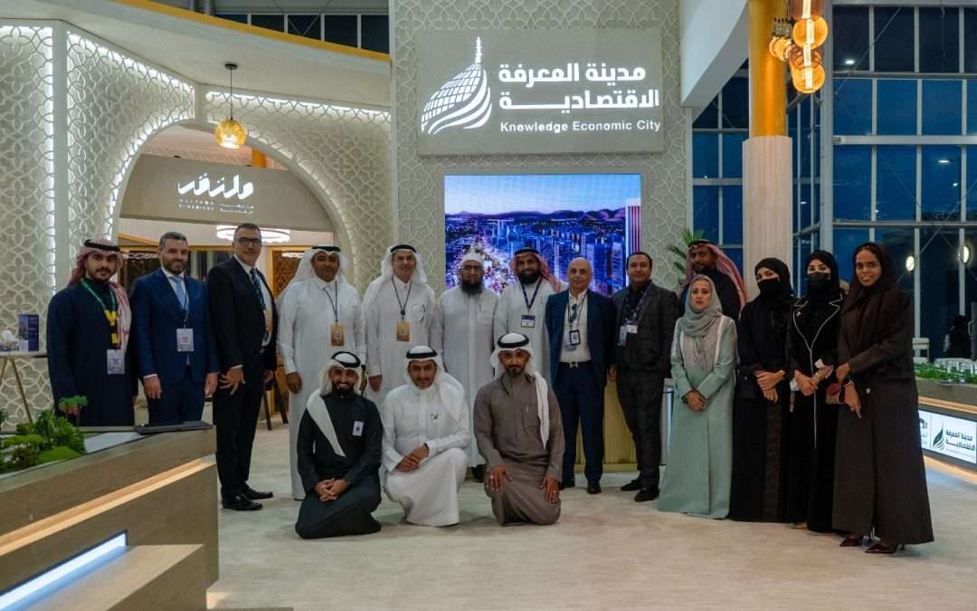 مدينة المعرفة الاقتصادية تستعرض رؤيتها للمدن الذكية وأنماط الحياة العصرية في معرض سيتي سكيب العالمي 2025 بالرياض