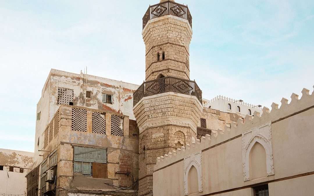 رمضان في جدة لا يُعوض.. رحلة من بهجة الإفطار إلى هدوء الفجر في أزقة البلد