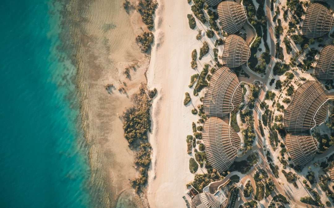 جزيرة شورى” تستقطب العائلات بعروض وتجارب مميزة