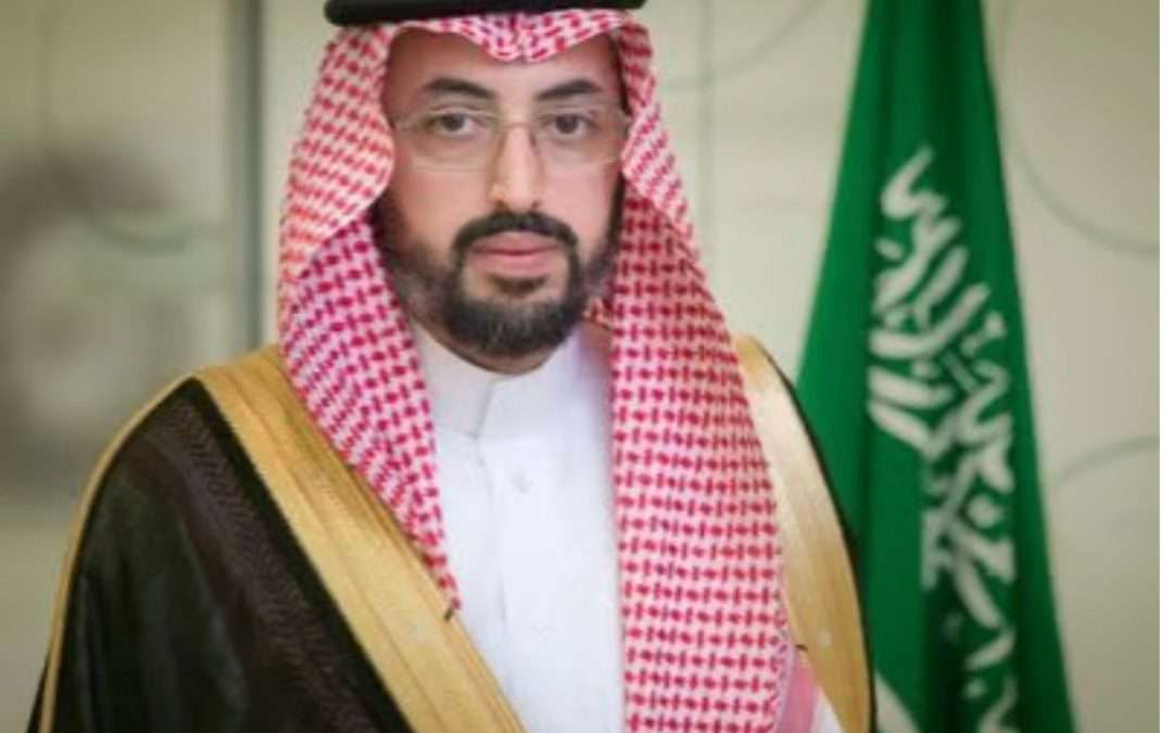 الصين تكرم سفير السعودية