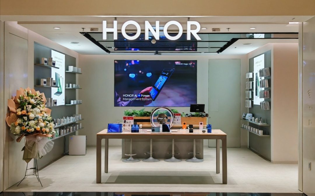 HONOR تستحوذ على المركز الثاني بين العلامات التجارية للهواتف الذكية في الشرق الأوسط بدعم النمو القوي في الفئة المتوسطة والعليا  HONOR تتجاوز آبل وتصبح العلامة الثانية في سوق الهواتف الذكية بالشرق الأوسط