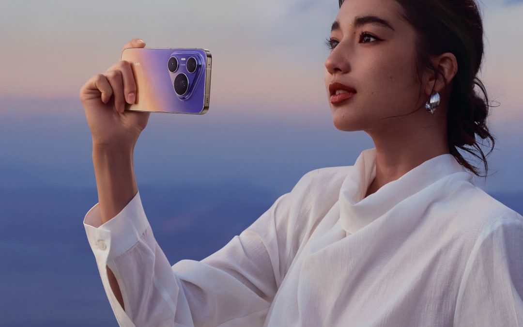 مع كاميرا  200MP وتقريب 20X في  HUAWEI Pura 90s Pro Max تصبح صورك اليومية أكثر إشراقاً ووضوحاً وواقعية