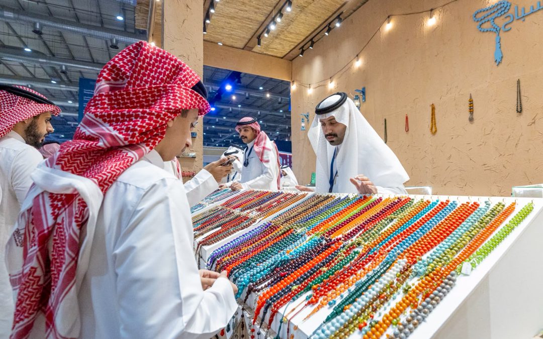 معرض الصقور والصيد 2026.. أكثر من 1440 عارضًا وعلامة تجارية في وجهة تجمع الموروث والأعمال والتجارب