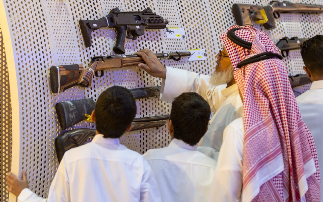 منطقة أسلحة الصيد والذخائر بمعرض الصقور والصيد السعودي الدولي 2026 تتيح أكثر من 5 آلاف منتج